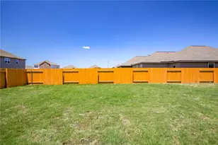 14148 Prospector Wy, Elgin, TX 78621 - Photo 29