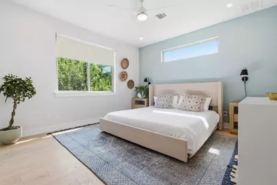 2710 Zaragosa A Street, Austin, TX 78702 - Photo 13