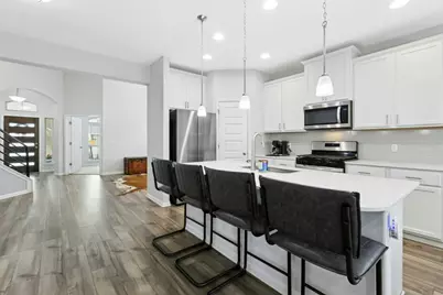 242 Backstays Loop, Kyle, TX 78640 - Photo 9