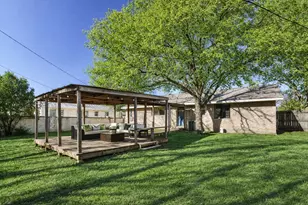 616 Mogonye Ln, Elgin, TX 78621 - Photo 19