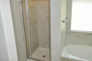 217 Bronco Billy Dr, Jarrell, TX 76537 - Photo 21