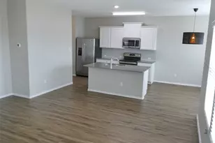 217 Bronco Billy Dr, Jarrell, TX 76537 - Photo 9