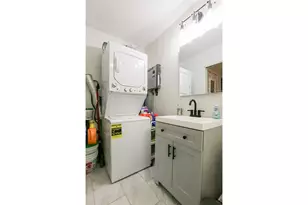308 E 32nd St, Austin, TX 78705 - Photo 35