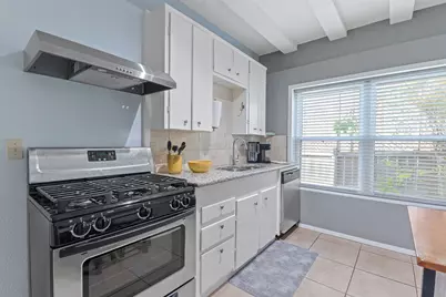 4611 Rosedale Avenue, Austin, TX 78756 - Photo 15