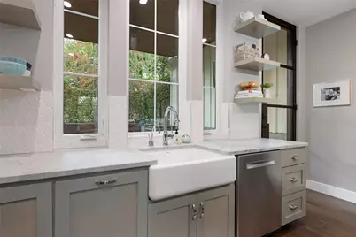 714 Upson Street, Austin, TX 78703 - Photo 13