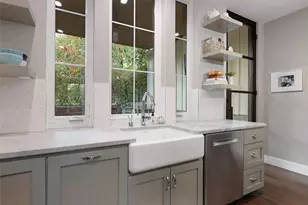 714 Upson St, Austin, TX 78703 - Photo 13