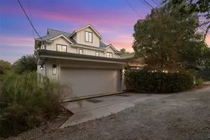 714 Upson St, Austin, TX 78703 - Photo 35
