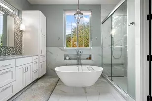 714 Upson St, Austin, TX 78703 - Photo 23
