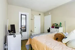 803 W 28th St, Austin, TX 78705 - Photo 13