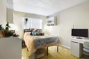 803 W 28th St, Austin, TX 78705 - Photo 11