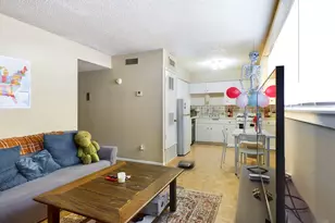 803 W 28th St, Austin, TX 78705 - Photo 3
