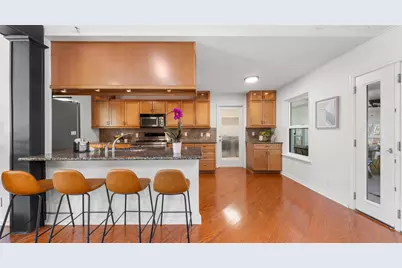 1704 Shelbourne Drive, Austin, TX 78752 - Photo 7