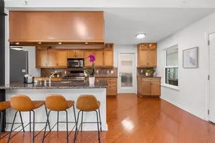 1704 Shelbourne Dr, Austin, TX 78752 - Photo 7