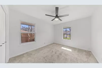 1704 Shelbourne Drive, Austin, TX 78752 - Photo 33