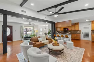 1704 Shelbourne Dr, Austin, TX 78752 - Photo 19