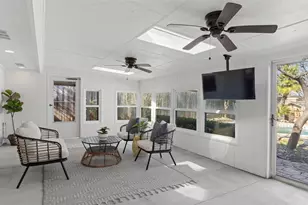 1704 Shelbourne Dr, Austin, TX 78752 - Photo 21