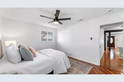 1704 Shelbourne Drive, Austin, TX 78752 - Photo 29