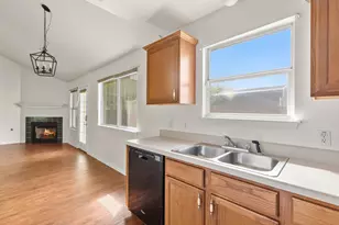 106 Wisteria Dr, Georgetown, TX 78626 - Photo 11