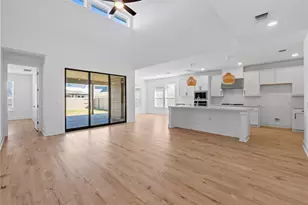 7909 Edmondson Bnd, Austin, TX 78744 - Photo 7