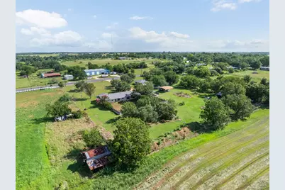 1015 Fm 112 Road, Lexington, TX 78947 - Photo 33
