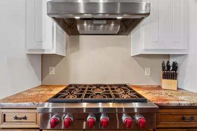 409 Venture Boulevard S, Point Venture, TX 78645 - Photo 9