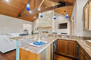 409 Venture Blvd S, Point Venture, TX 78645 - Photo 11