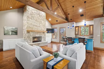 409 Venture Boulevard S, Point Venture, TX 78645 - Photo 15