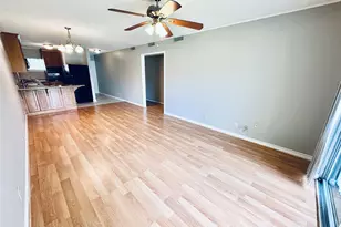 601 W 11th St, Austin, TX 78701 - Photo 17