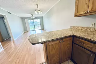 601 W 11th St, Austin, TX 78701 - Photo 9
