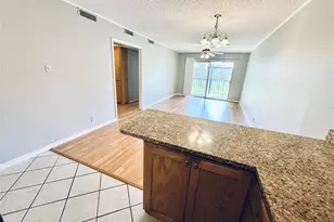 601 W 11th St, Austin, TX 78701 - Photo 13