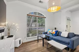 5948 Lomita Verde Cir, Austin, TX 78749 - Photo 5