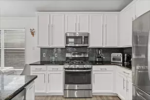 5948 Lomita Verde Cir, Austin, TX 78749 - Photo 7