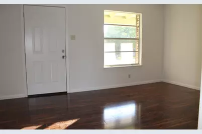 4708 York Hill Drive, Austin, TX 78723 - Photo 5