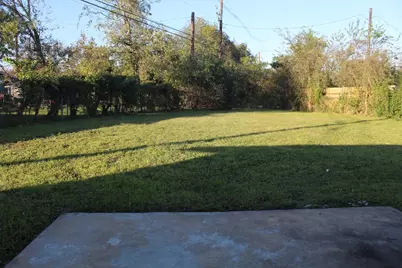 4708 York Hill Drive, Austin, TX 78723 - Photo 9
