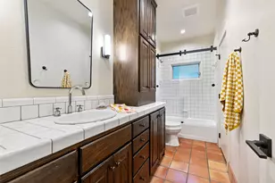 300 Bent Tree Ct, West Lake Hills, TX 78746 - Photo 27