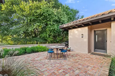 300 Bent Tree Court, West Lake Hills, TX 78746 - Photo 17