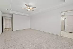 108 W Eli Chandler St, Blanco, TX 78606 - Photo 17