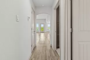 108 W Eli Chandler St, Blanco, TX 78606 - Photo 23