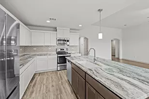 108 W Eli Chandler St, Blanco, TX 78606 - Photo 11