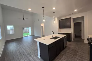 224 Langhorne Bnd, Liberty Hill, TX 78642 - Photo 9