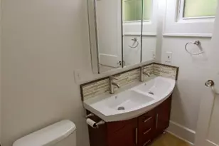 1301 S 6th St, Austin, TX 78704 - Photo 27