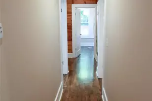 1301 S 6th St, Austin, TX 78704 - Photo 17