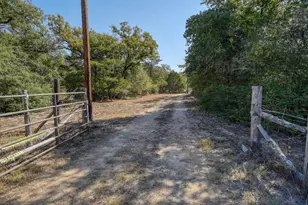 181 Lockwood Rd, Red Rock, TX 78662 - Photo 27