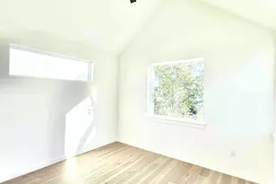 6809 Porter St, Austin, TX 78741 - Photo 7