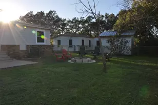 367 Mesquite St, Bertram, TX 78605 - Photo 21