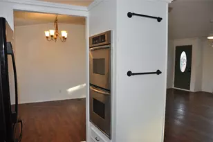 367 Mesquite St, Bertram, TX 78605 - Photo 9