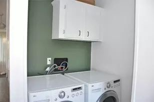 367 Mesquite St, Bertram, TX 78605 - Photo 11