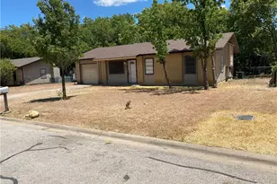 2105 Dixie Ln, Round Rock, TX 78664 - Photo 1