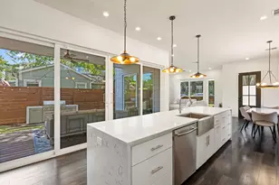 2806 W 44th St, Austin, TX 78731 - Photo 11
