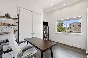 2806 W 44th St, Austin, TX 78731 - Photo 19